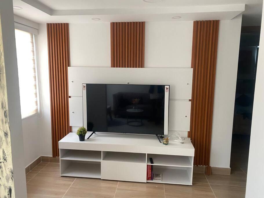 Appartement De Lujo Fontibon Cerca Al Aeropuerto Y Terminal De Transportes