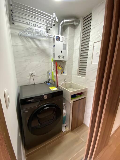 Appartement De Lujo Fontibon Cerca Al Aeropuerto Y Terminal De Transportes Bogotá